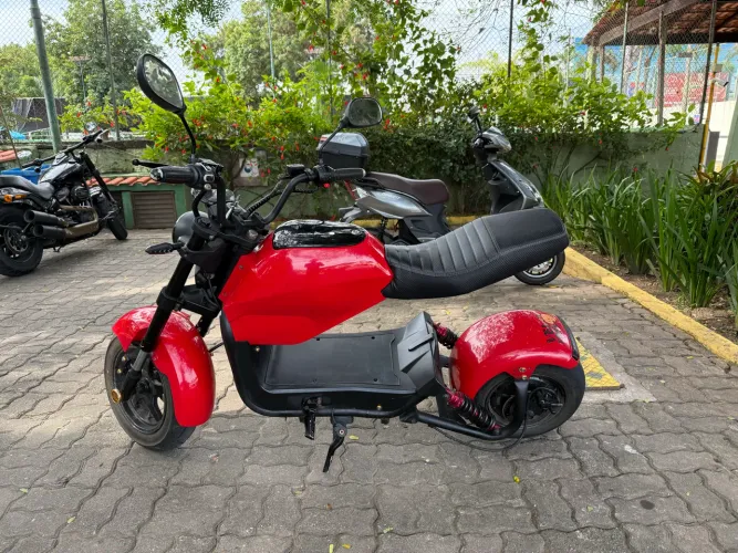 VENDO SCOOTER ELÉTRICA