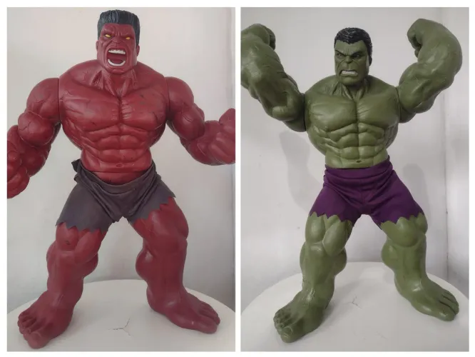 Hulk Vermelho 45cm + Hulk Verde 45cm