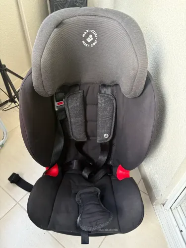 Cadeirinha Maxi Cosi em excelente estado! 