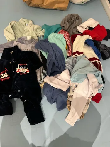 Roupas de bebê RN até 3 meses para doar ( menino)