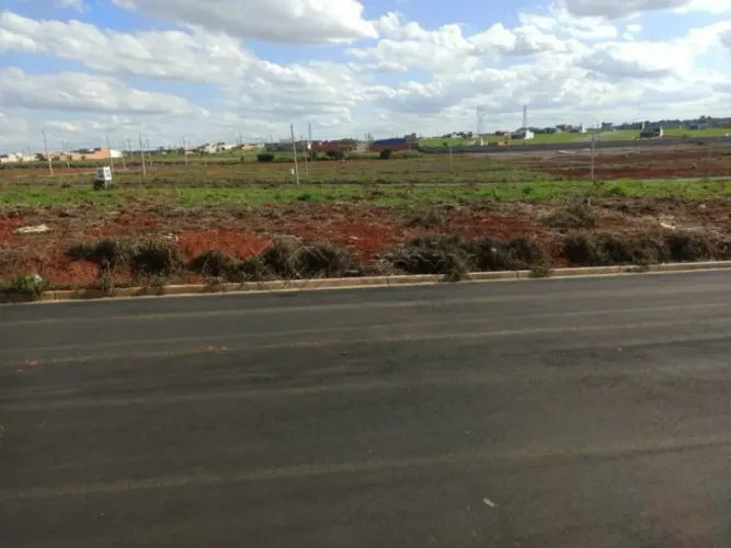 Terreno à venda no Condomínio Estância Hípica em Nova Odessa/SP