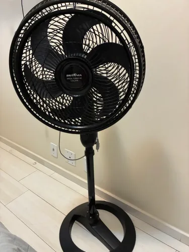 Ventilador de Coluna Britânia Mega Turbo 110V