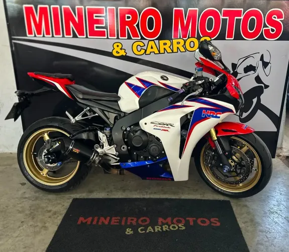 CBR 1000 RR Fireblade