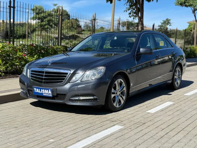 Mercedes-Benz E-250 CGI Avantgarde 1.8 16V 204cv Aut. 2011
