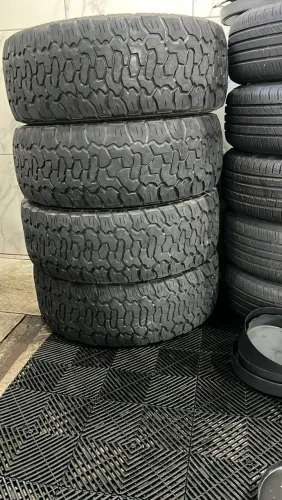 Pneus Xbri Brutus T/A 285/70 -17