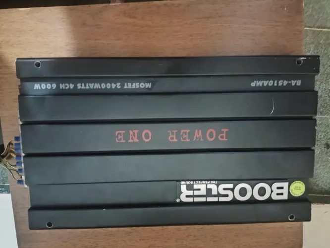 Digital 1200,uma crossover stesom,uma Power one 2400