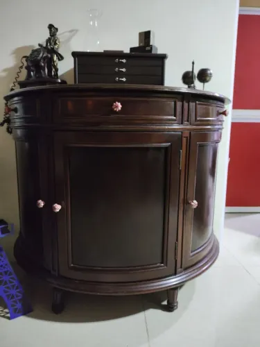 Buffet chipandelle, peça rara