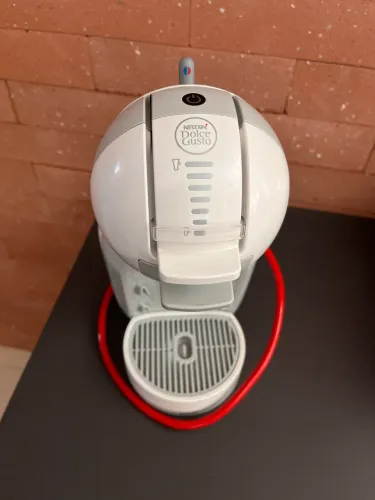 Cafeteira Nescafé Dolce Gusto Mini Me