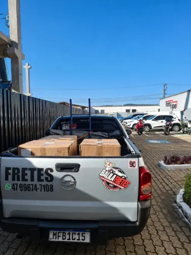 Fretes entregas e socorro de motos jlle