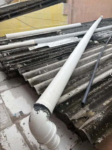 Calha de tubo pvc
