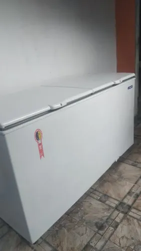 Freezer metal frio 600 litro semi novo