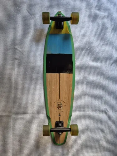Skate Longboard Sector 9 + suporte parede (brinde)