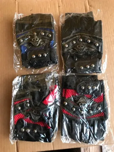LUVAS DE COURO PARA MOTOCICLISTA - KIT COM QUATRO UNIDADES