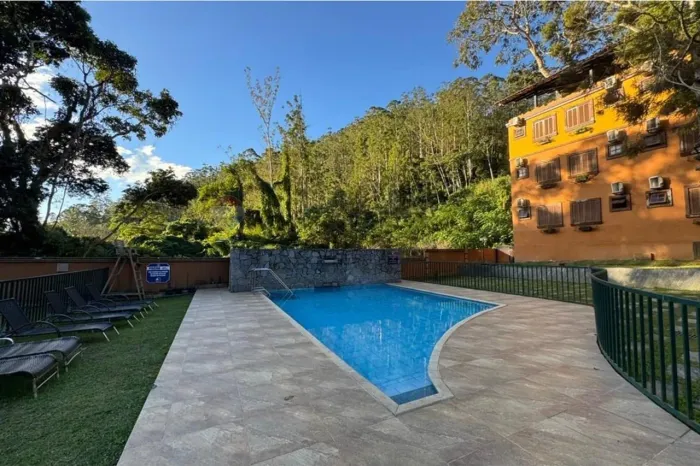 APART HOTEL À VENDA NO VILA SUIÇA EM MURY - NOVA FRIBURGO - MOBILIADO - PRONTO PARA USAR O