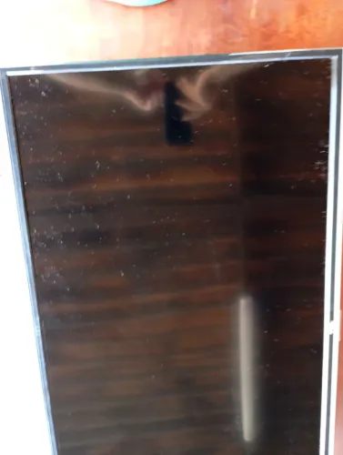 Smart Tv TLC com defeito na tela 