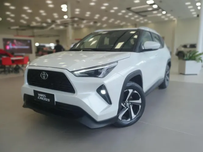 Toyota Yaris Cross XRE 1.5 16V 5p Aut. 2026