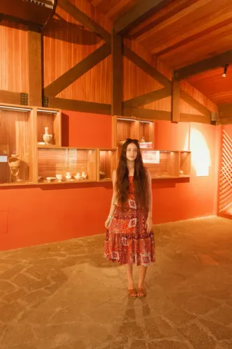 Vestido indiano boho chic com fios dourados tamanho p