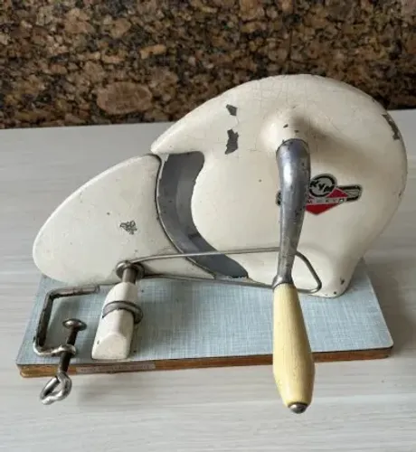 Fatiador Manual Vintage KYM - década 1950