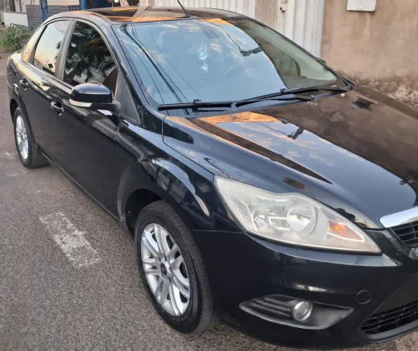 Ford Focus Sedan 2.0 16v/2.0 16V Flex 4P 2012