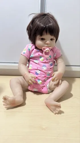 Bebê Reborn Realista - Linda e Bem Conservada