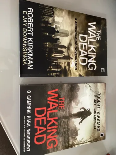 Livro The Walking Dead - A Ascensão do Governador / O caminho para woodbury