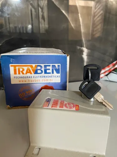 Trava Eletromagnética Para Portão Eletrônico Travben 220v Com Temporizador