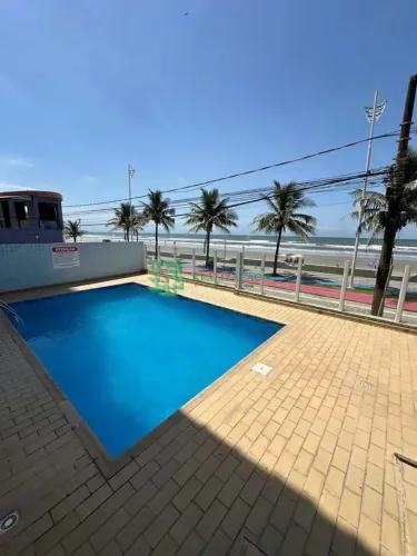 condominio fechado de frente para mar
