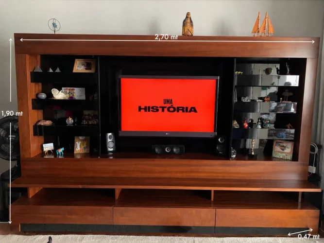 ESTANTE PARA TV DUNELLI - MARCENARIA DE ALTO PADRÃO