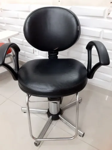 Cadeira de cabeleireiro Hidráulica