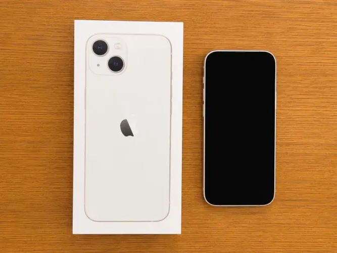 iPhone 13 128 GB - Original e conservado