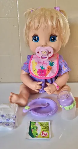 Boneca baby alive linda surpresa rocha