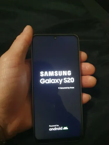 Celular galaxy S20