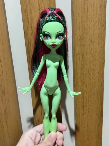 Monster High Vênus Skullector Fang Club sucata