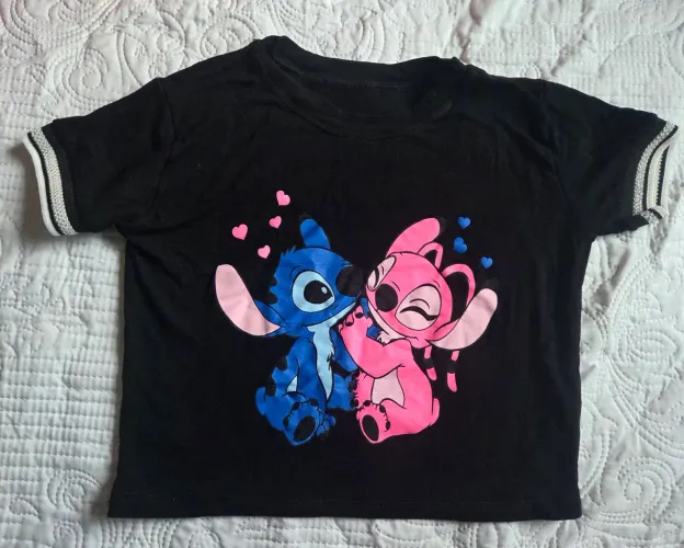 Camiseta Stitch (preta)