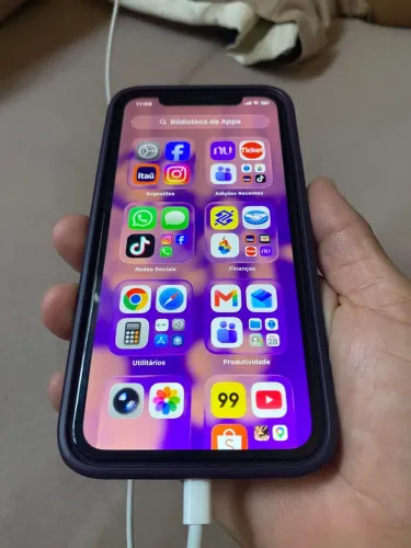 IPhone 11 cor preto 64 giga