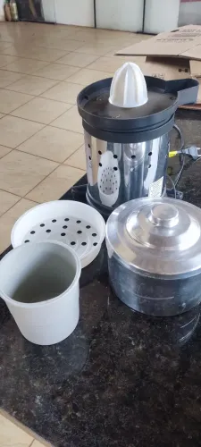 ESPREMEDOR SUCO DE LARANJA 
