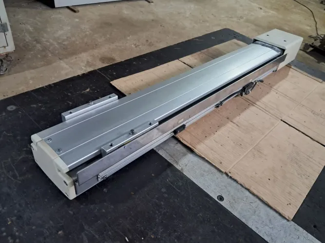 Base linear, atuador linear, mesa coordenada