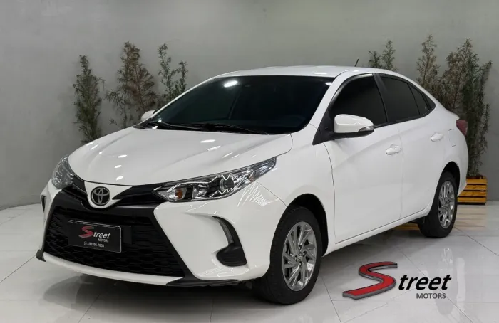 Toyota Yaris XS Sedan 1.5 Flex 16V 4P Aut. 2024