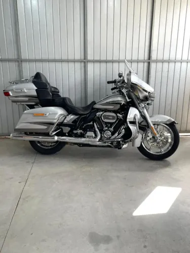 Harley Davidson CVO Limited 2017 - 22K Abaixo da Fipe