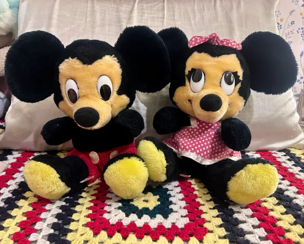 Pelúcias Vintage Mickey e Minnie
