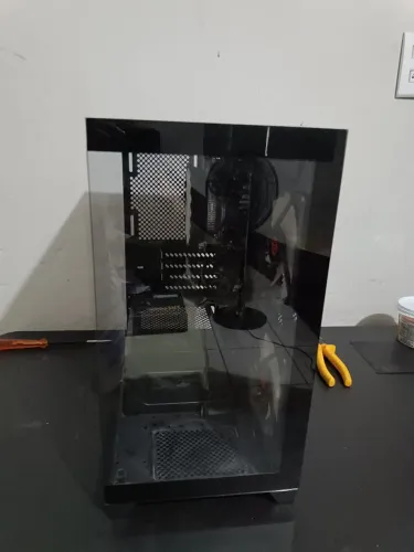 Kit Gamer: Gabinete Aquário + Mancer B450 + Ryzen 5 3400G Funcionando