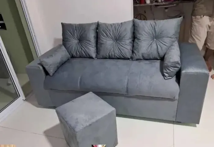 Sofa 3 lugares + 1 puff da fábrica
