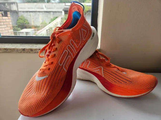 Tenis Carbon Race 2 - Fila 39 