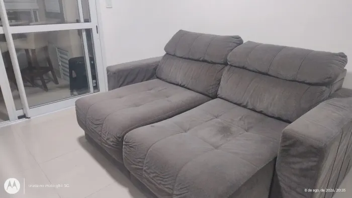 Sofá retrátil 2 lugares