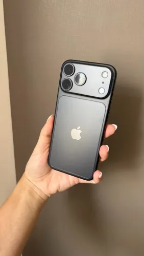 iphone 18 Pro Max 256gb - 5 ciclos SÓ VENDO NA CIDADE