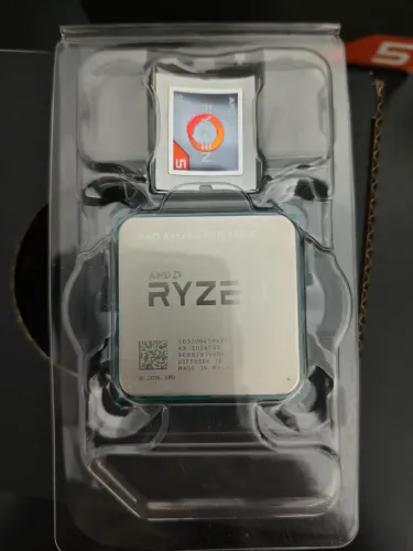 Ryzen 3 3200G + vídeo integrado 