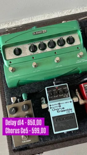 Pedais, delay, volume, Chorus e afinador