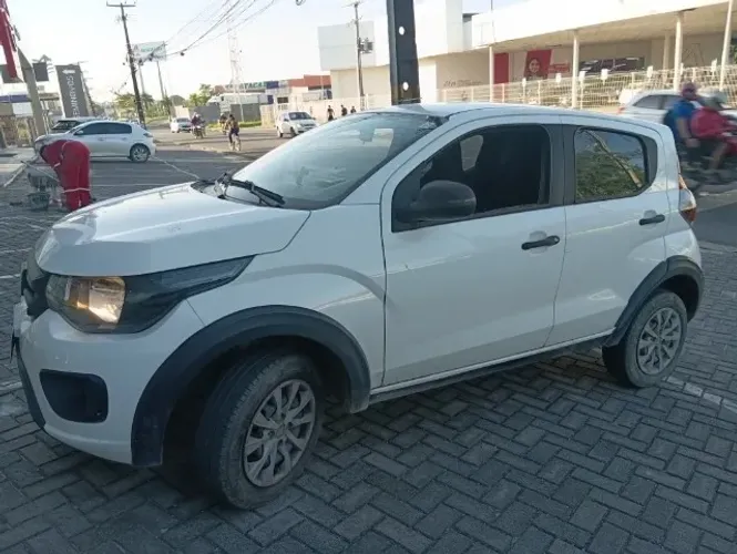 Fiat Mobi Like 1.0 Fire Flex 5P. 2022
