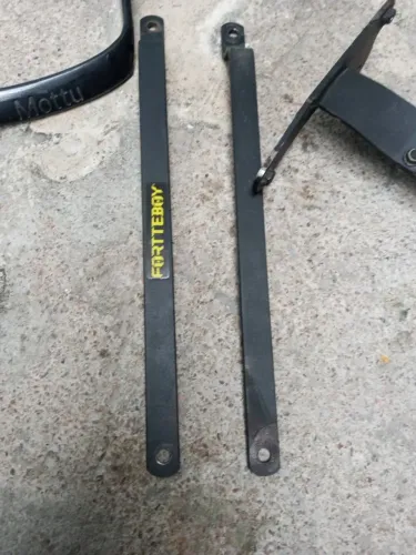Suporte baú Mottu 