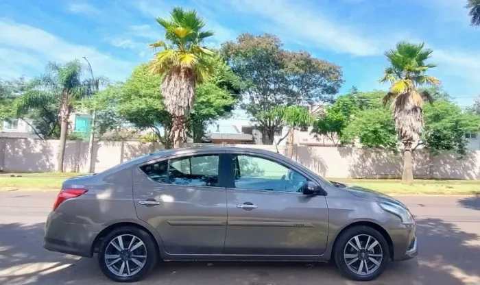 Nissan Versa SL 1.6 16V Flexstart 4P Aut. 2019